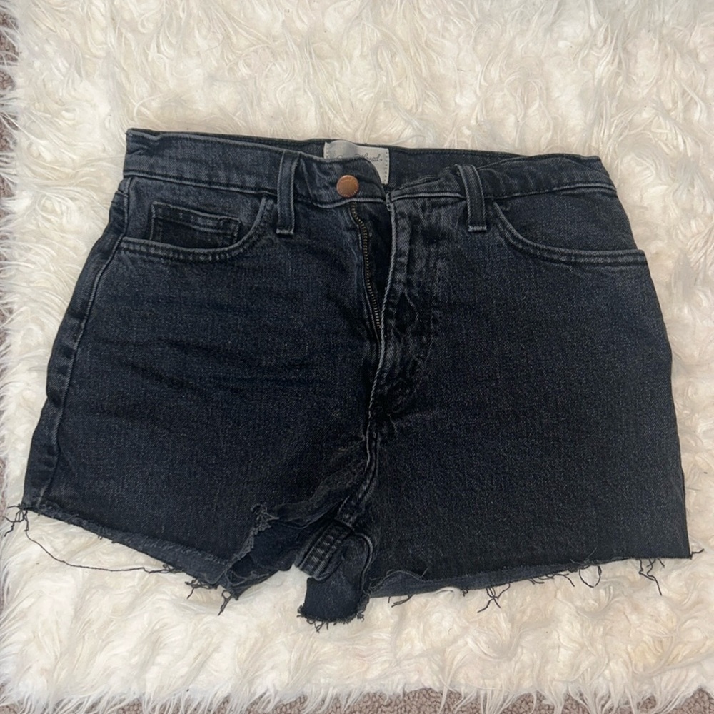 Black Distressed Jean Shorts 🖤